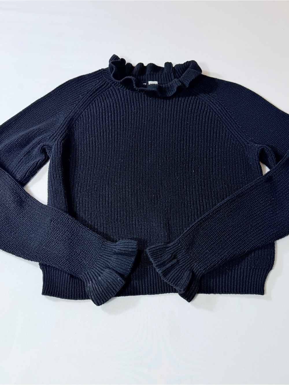 H&M Black Ruffle Mock Neck Sweater Women’s Sz Medium